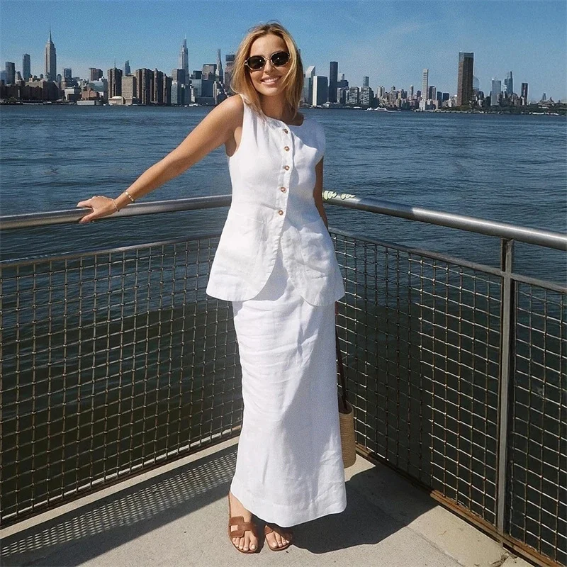 Women's Two-piece Office Sleeveless Button Up Vest And Skirt Set Suitable For Elegant Daily Wear In European And American Style