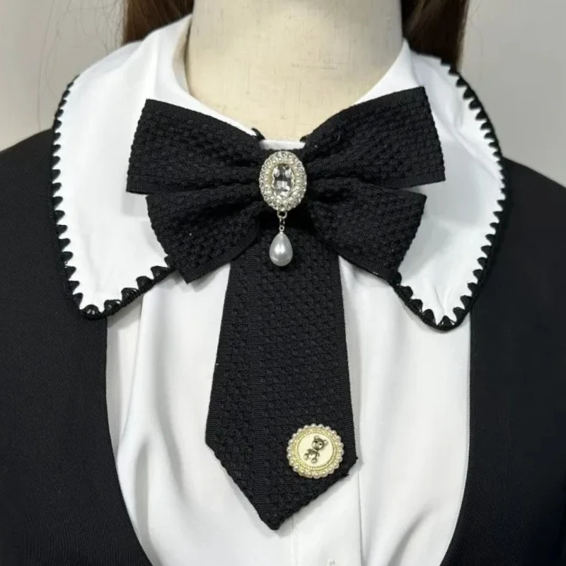 

Женский галстук-бабочка, модный ручной работы с жемчугом и кристаллами, воротник с цветком на спине, регулируемый ремешок, индивидуальные корейские рубашки в студенческом стиле, галстуки