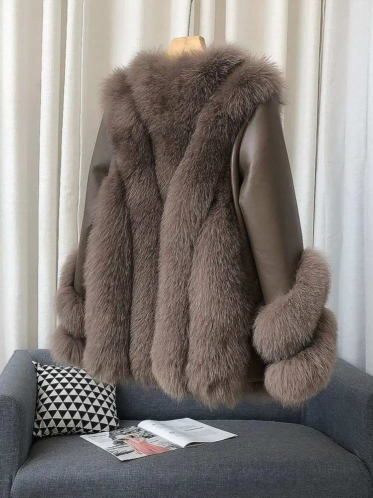 Whole Skin Fox Fur Grass Women's Mid length 2023 New Fur Integrated Sheep Skin White Duck Down Down Coat Winter
