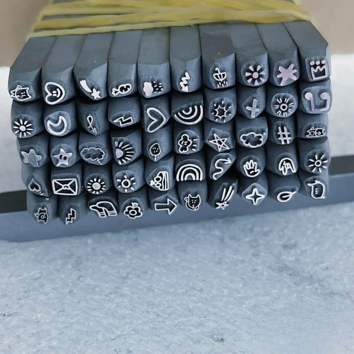 

Jewelry Stamping Tools for Gold and Silver Bracelets, Rings, and Engraving Dies Multi-Pattern Steel Stamps for Gold Engraving