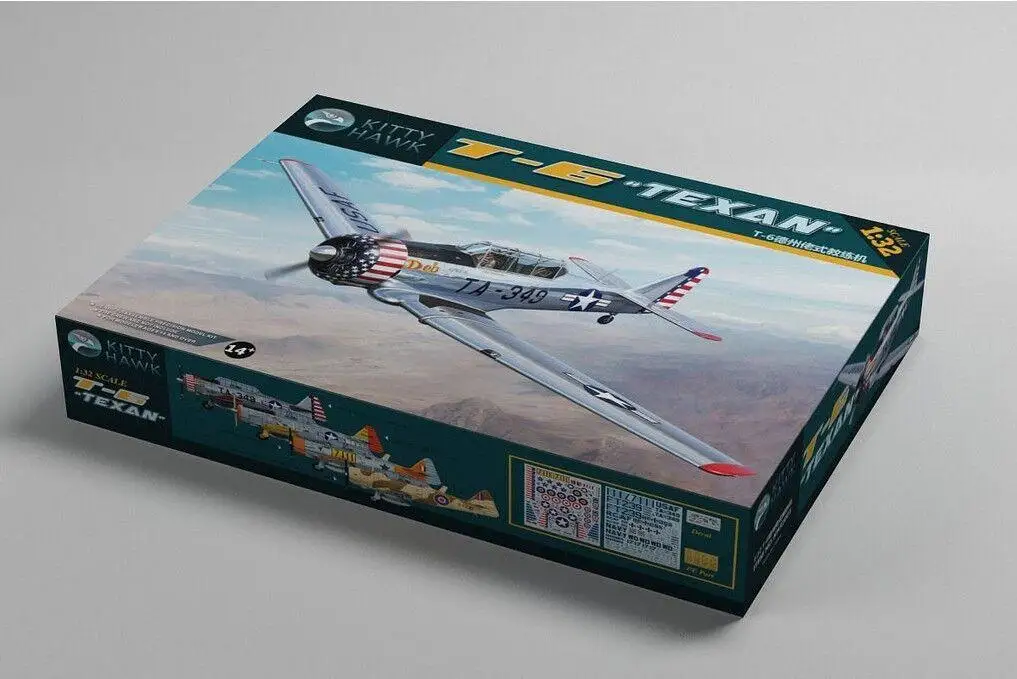 

Kitty Hawk 32001 1/32 T-6 Texan" New Assembly model