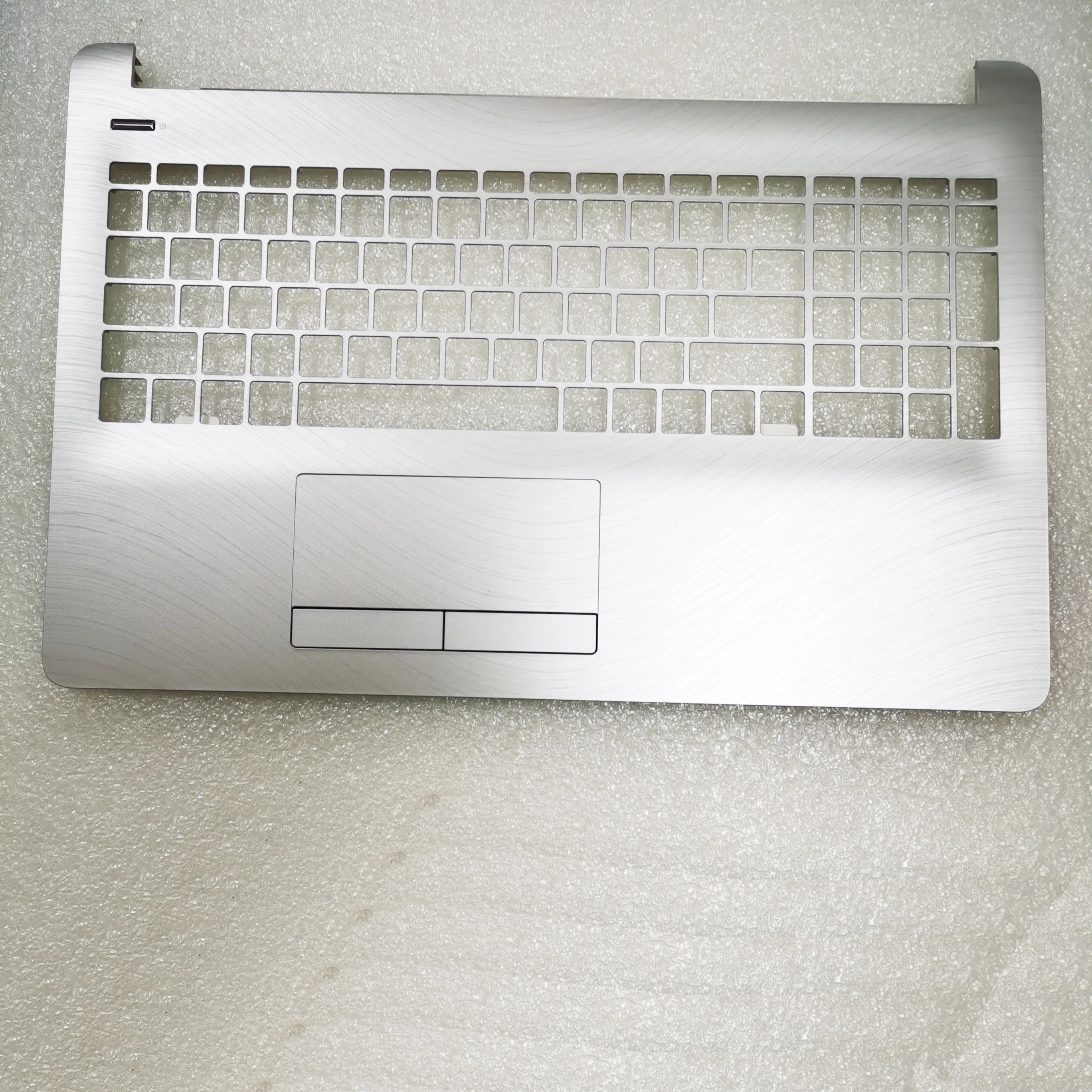 NEW PALMREST FOR HP Pavilion 15-BS 15-BW 250 G6 255 256 G6 silvery palmrest cover US keyboard  Touch Pad AP204000671