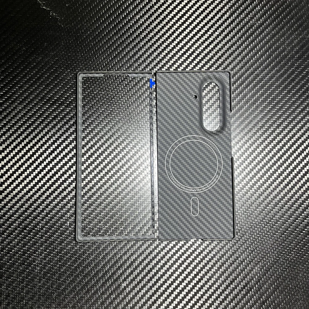

For Samsung Galaxy Z Fold 7 Carbon Fiber Cover for Magsafe Magnetic Aramid Fiber Thin Lightweight for Galaxy Z Fold 7 Case