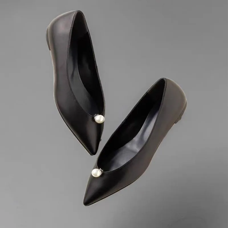 

Pearl Decorated Pointed Low-Heeled Shallow Shoes Comfortable Pearl Slip-On Flats Soft Leather Women Loafers Chaussure Femme