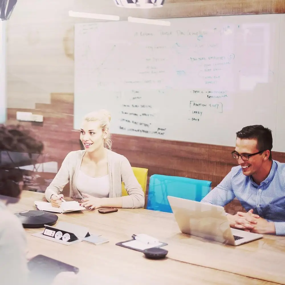 سبورة بيضاء مغناطيسية للمسح الجاف، 36 × 48، قشر وعصا، مثالية للمنزل والمكتب والأطفال مع قلم تحديد وممحاة #2