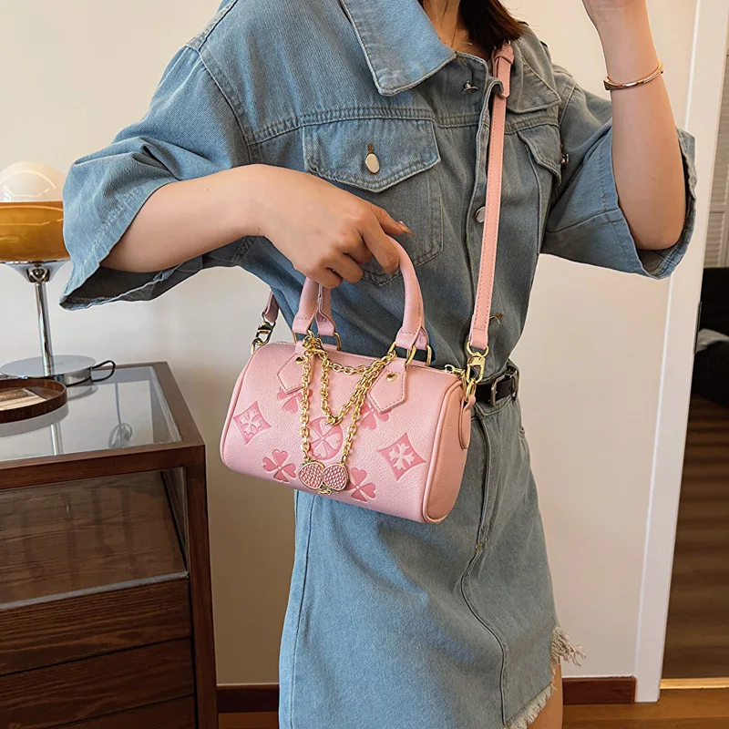 

‌2025 Casual Shoulder Bag‌ - Women's Stylish Crossbody Purse, Versatile & Lightweight Handbag for Daily Use, Minimalist Design