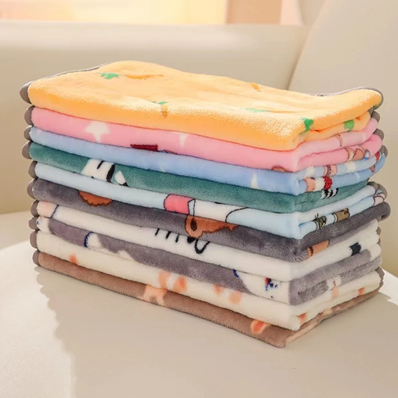 MADDEN Soft Pet Blanket Spring Warm Dog Bed Blanket Cute Pet Sheets Warm Mat Comfortable Cat Dog Pad Blanket Pet Accessories