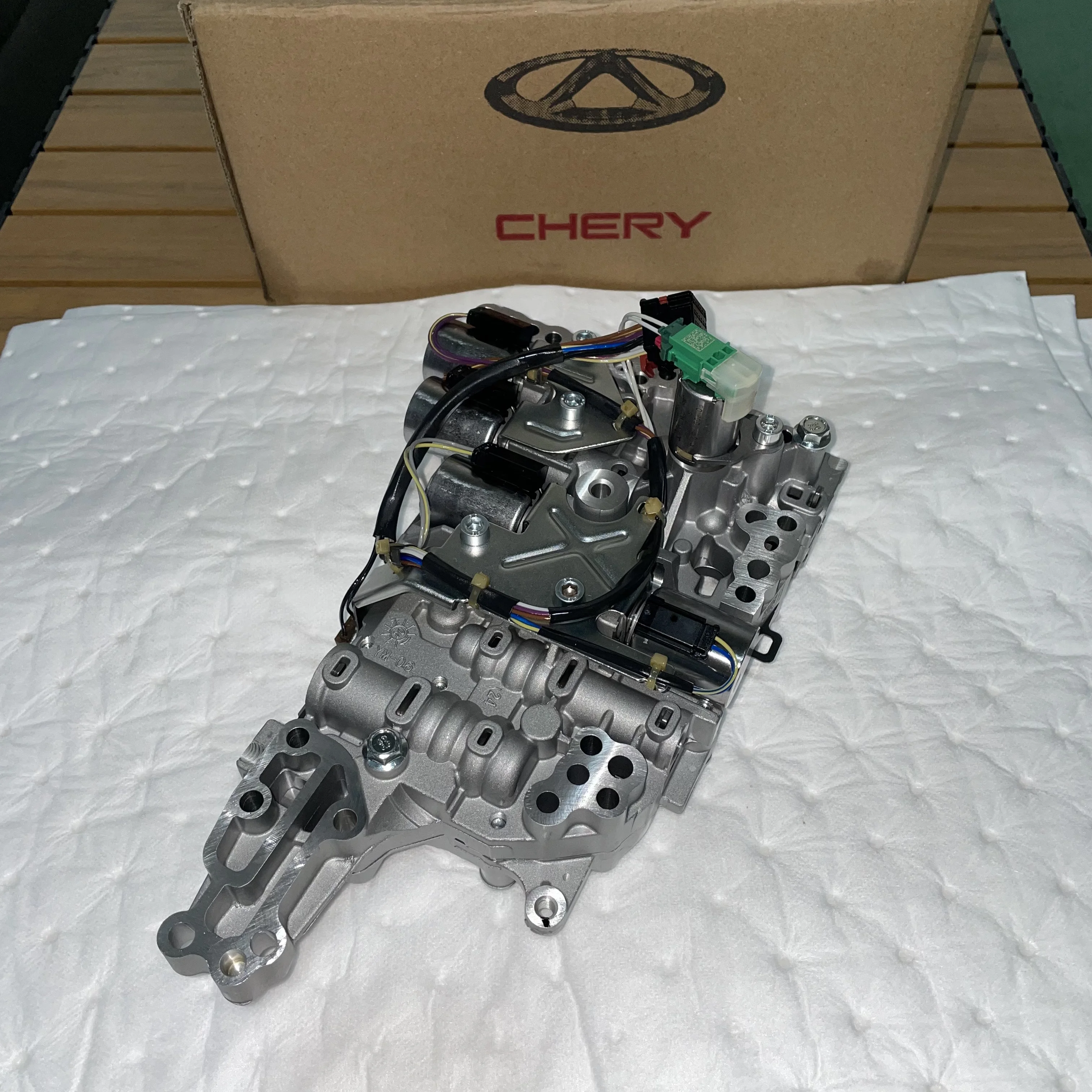 

Совершенно новый корпус клапана CVT QR025CHA QR018CHA