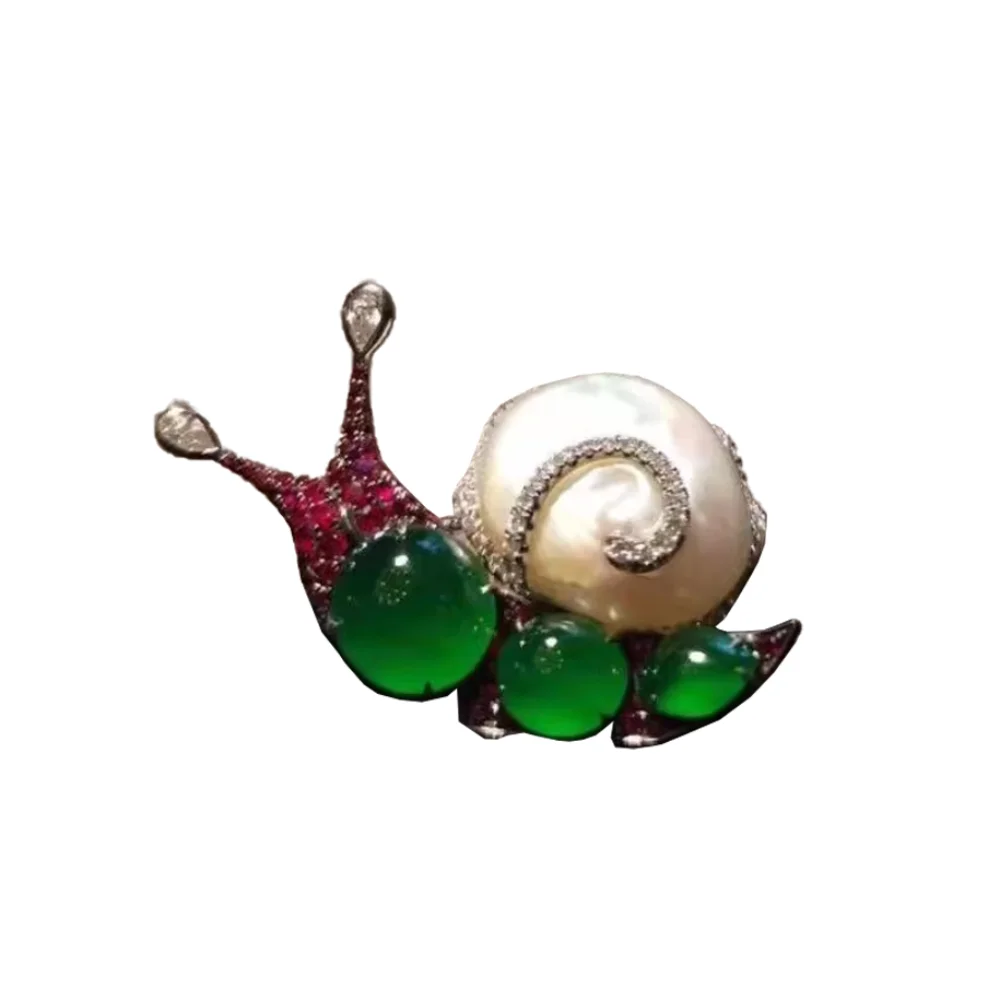 Natural Jade Snail Brooch Pearl Ruby Inlaid Pin Workplace Commuting Suit Coat Temperament Pins decoration Accessories