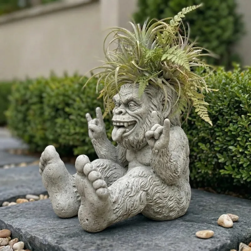 Creative Gorilla Shaped Resin Planter Pot Funny Monkey Succulent Planter for Garden Home Decor Collectible