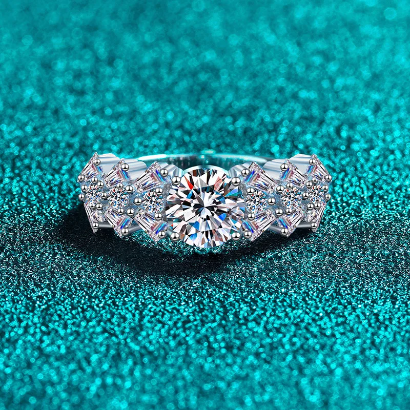 

100% 925 Sterling Silver Plated 18K White Gold Wedding Rings D Color VVS1 Round Cut 1CT Moissanite Ring Women Jewelry