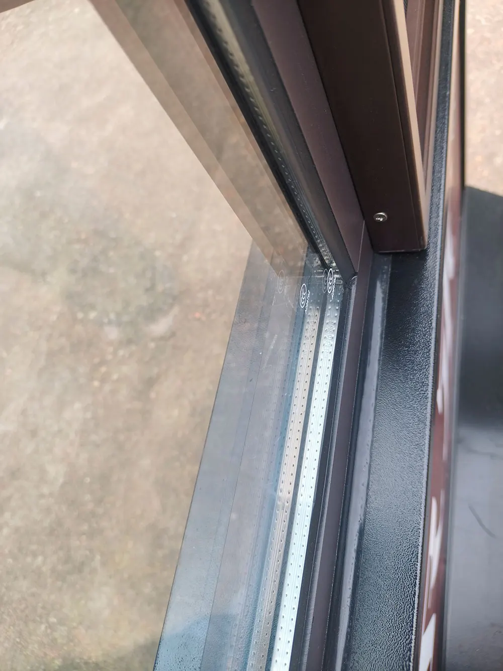Office Building Horizontal Opening Casement Window with Tempered Glass Security Screen Modern Slim Frame Soundproof