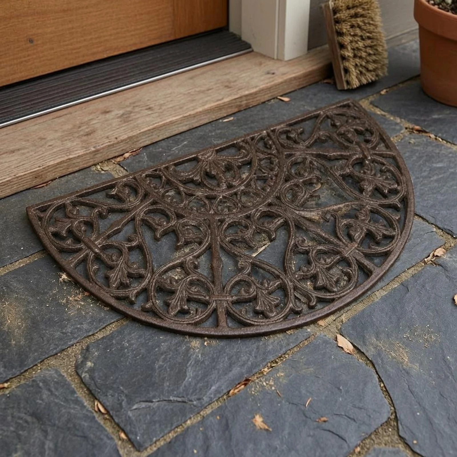 Cast Iron Door Mat Low-Height Metal Entry Mat Household Decor Openwork Textured for Entryway