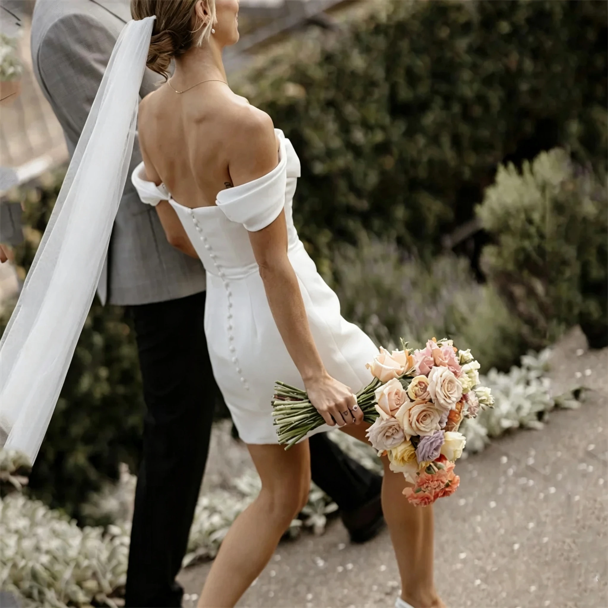 Off Shoulder Short Satin Wedding Dress Back Pearl Buttons Mini Bridal Gown Simple Civil Wedding Vestido De Novia Custom Size