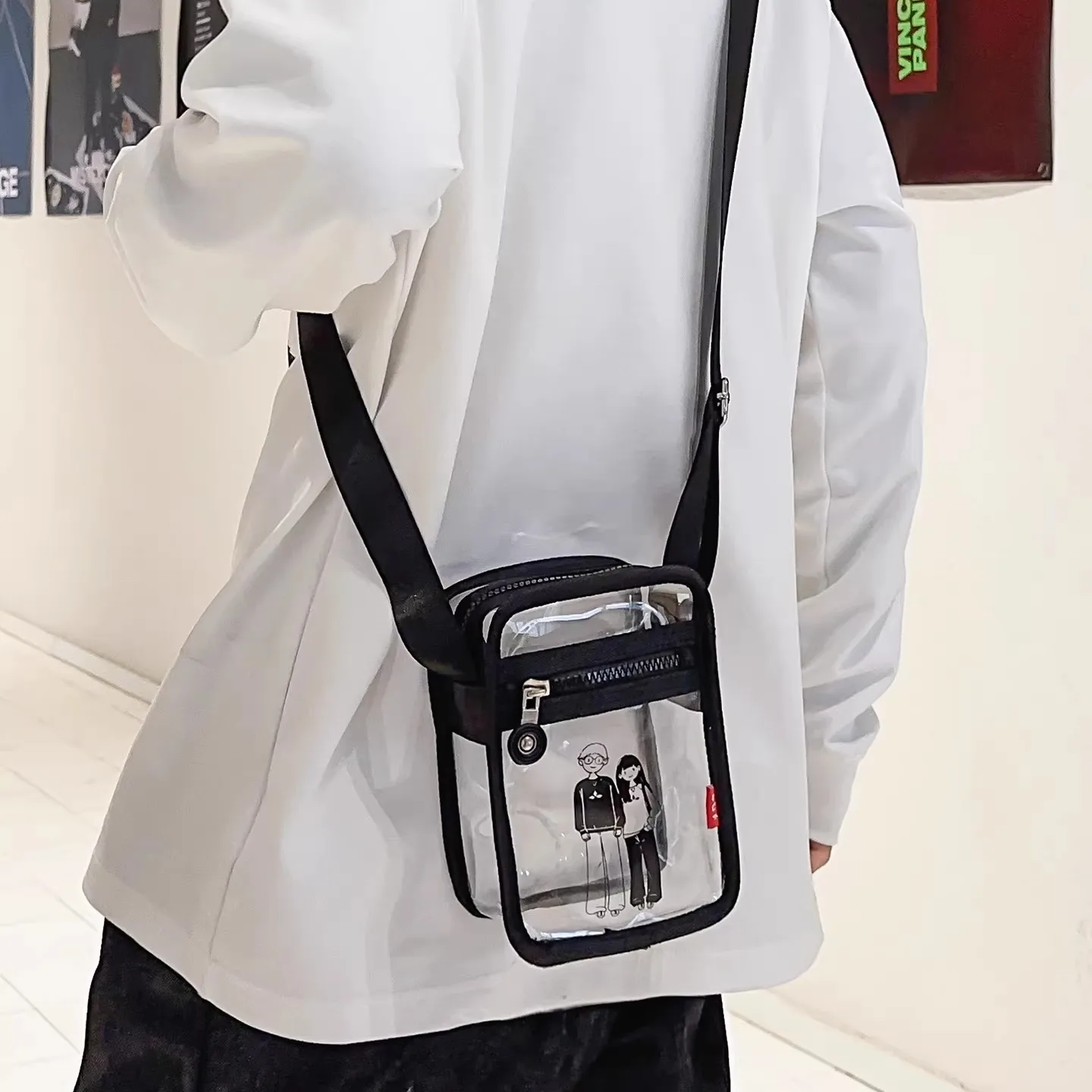 

Прозрачная сумка-желе из ПВХ для мужчин и женщин, повседневная сумка на молнии, удобная для переноски, сумка через плечо, прямоугольная черная сумка на одно плечо