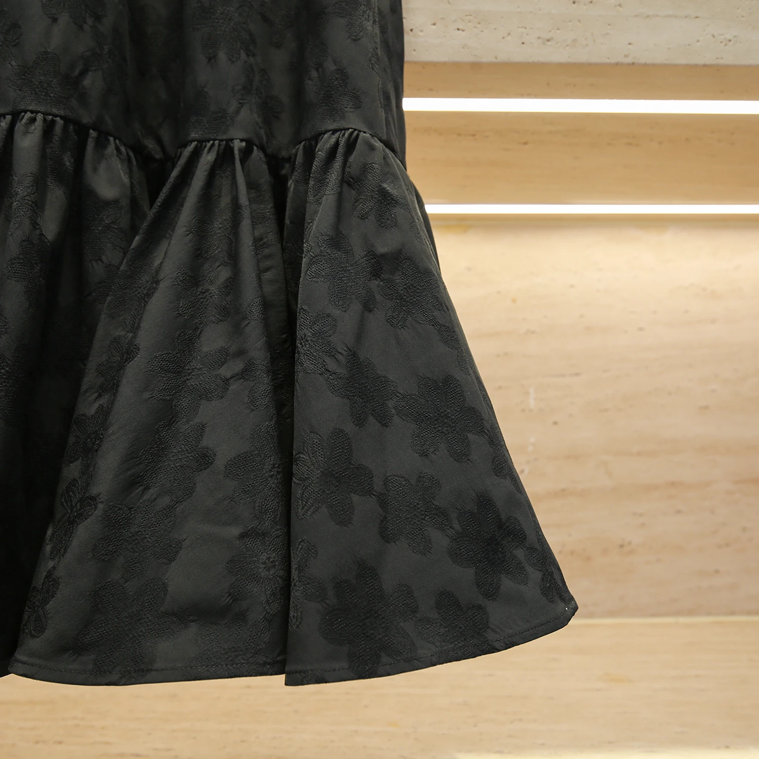 Maglia estiva di fascia alta Bla Dr Hepburn Sle Svel Colletto rovesciato da donna Dr Primavera Estate Autunno Faion Ladi...