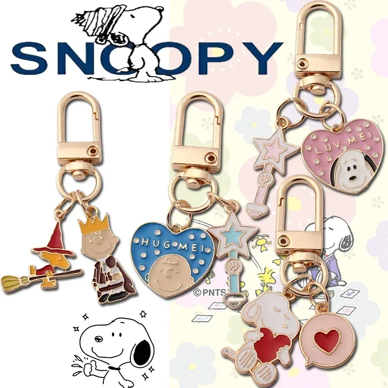 New Snoopy Keychain Personalized Creative Metal Keychain Car Key Bookbag Pendant Couple Bag Pendant Airpods Phone Case Keyring