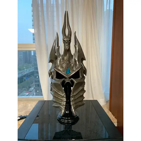 1:1 Wearable WOW Lich King Helmet Resin Statue with Stand Collection Model Desktop Home Decor Ornament Halloween Party Gift
