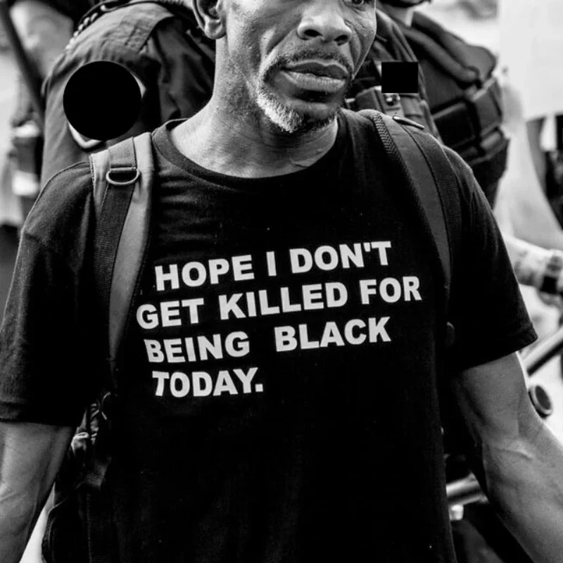 Рубашка хлопковая с принтом «Я надеюсь, что не погибла» из-за черного слогана «Сегодня»