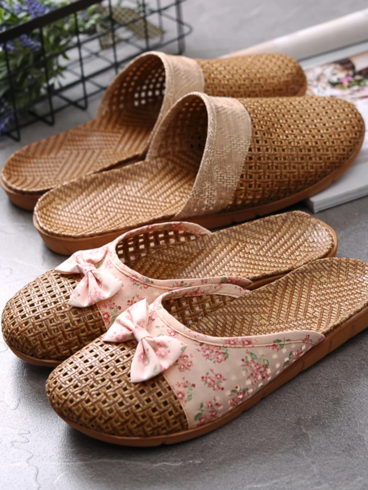 Linen Slippers for Men and Women Couples Baotou Home Floor Yacao Indoor Thick Sole Anti slip Home Vine Grass Cool Slippers Summe