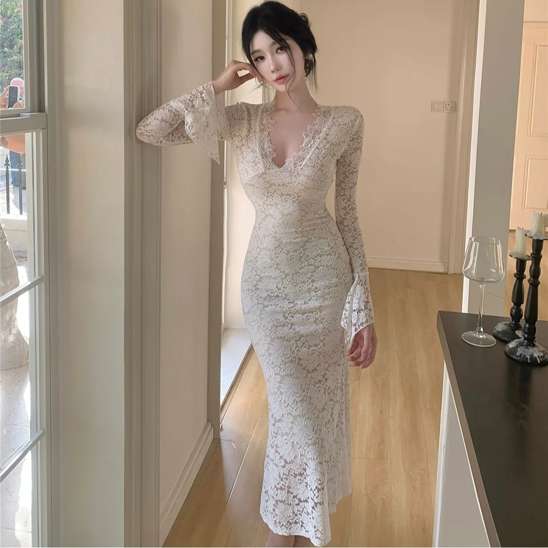 

Элегантное кружевное платье с длинным рукавом и V-образным вырезом для женщин, весенняя модная облегающая модель с эффектом «рыбий хвост», длинное платье из мягкого полиэстера и хлопка