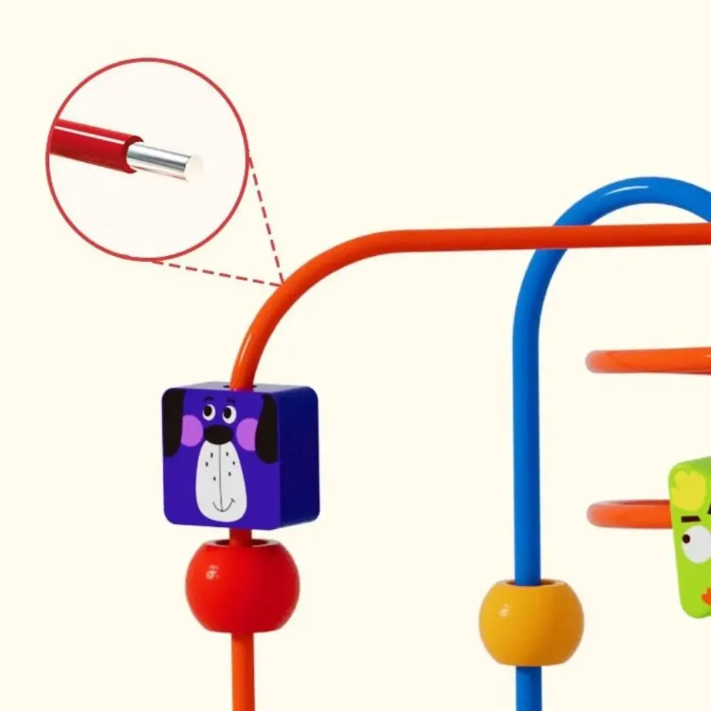 Labirynt z drewnianych koralików Montessori, trening intelektualny, koordynacja ręka-mózg, nawlekanie koralików, klocki konstrukcyjne, wzory zwierzęce.