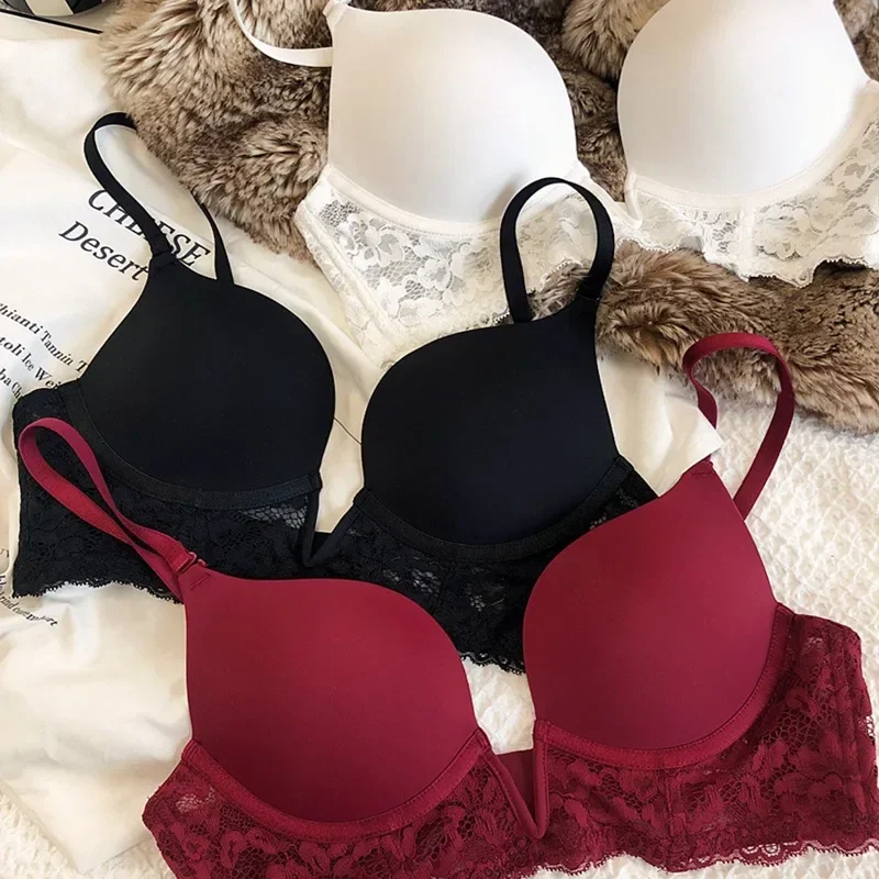 Women Sexy Lace Bra Breathable French Lingerie Deep V-shaped Sexy Thin Style Seamless Underwear