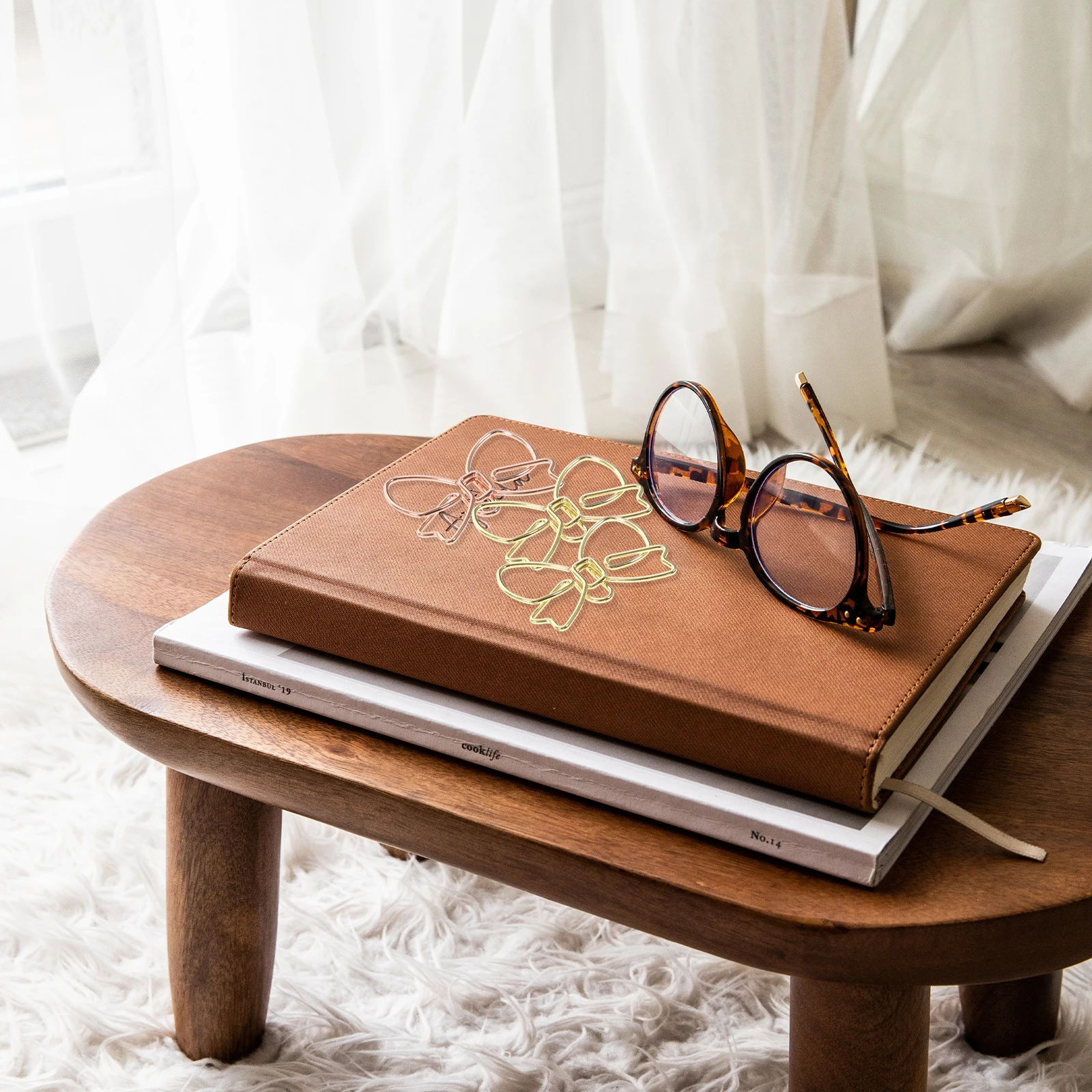 

20Pcs Creative Shape Metal Paper Clips Bowknot Decorative Bills Clamp Practical Office Accessories Document Clips