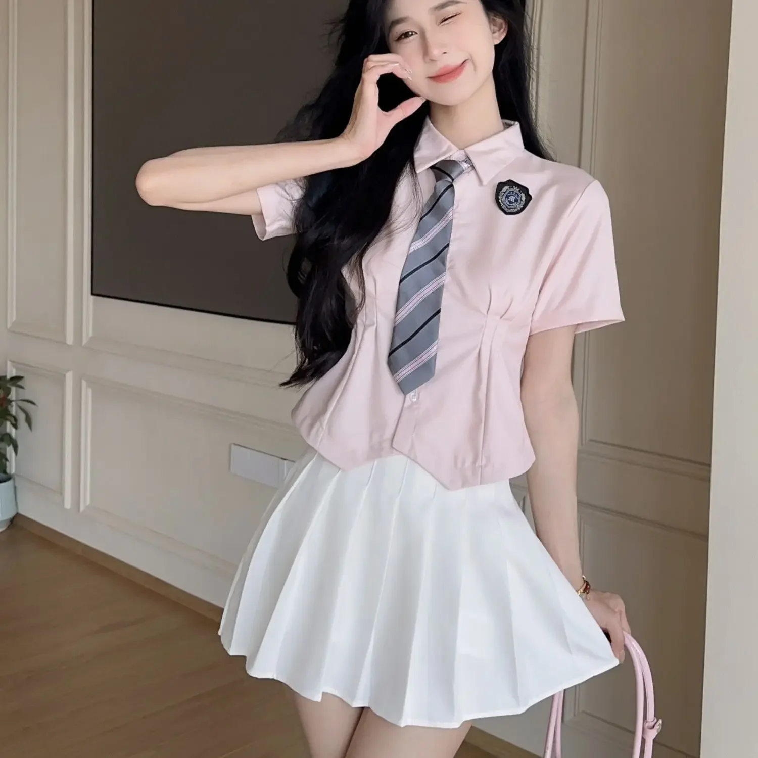 Set uniforme che abbraccia la vita in stile coreano Set camicia bianca slim fit uniforme autunnale da donna a maniche corte per ragazza sexy