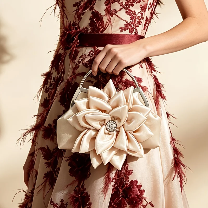 New Stock Vintage Chinese Style Floral Handbag Evening Bag Women'S Hand-Carried Bouquet Bag Wedding Party Cheongsam Bag