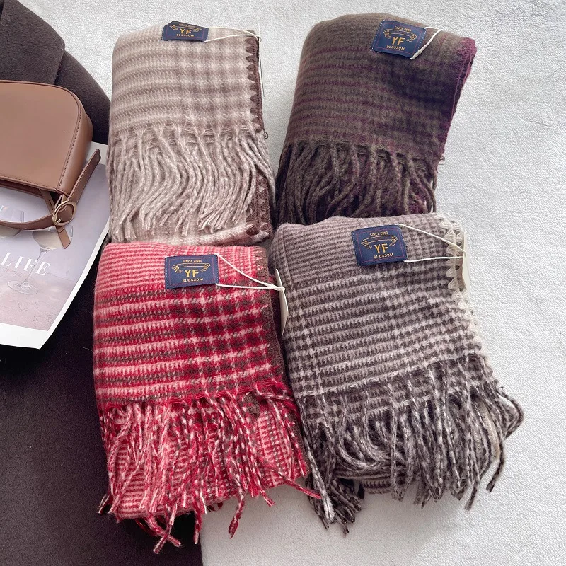 

2025Новый женский шарф из искусственного кашемира в студенческом стиле с высококачественным мягким и липким теплым морозостойким шарфом и шалью
