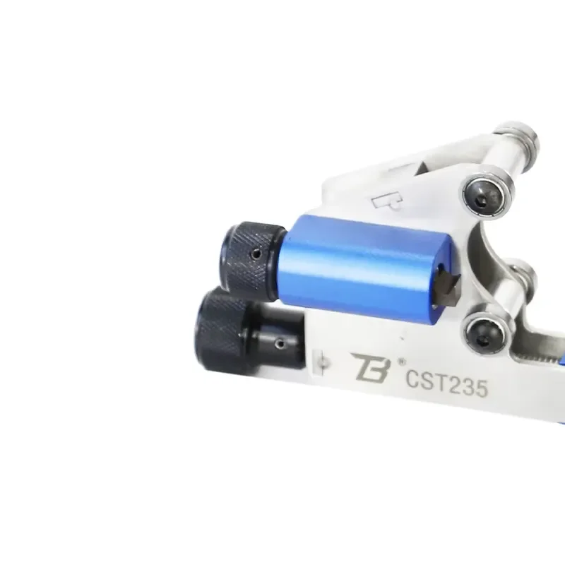 CST235 for No-strippable Semi-conductor 35kv Cable Stripper Machine With Stripping Depth 1.5m