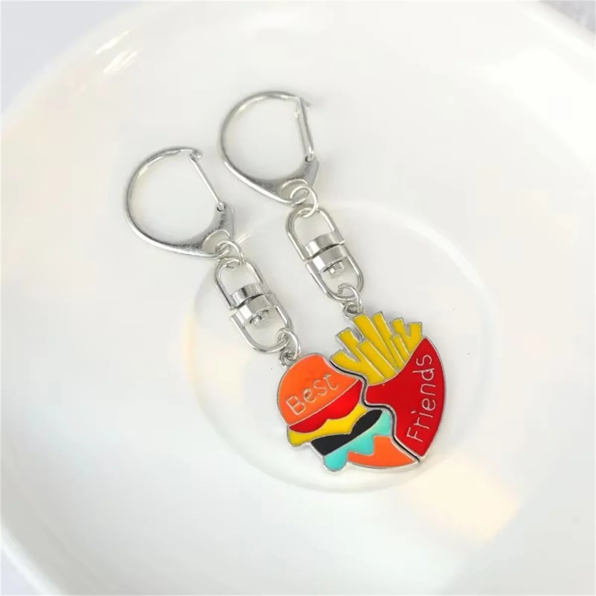 2Pcs Cartoon Burger Fry Keychain Creative Cute Heart Pendant Trendy Versatile Jewelry Birthday Party Best Friend Couple Gift