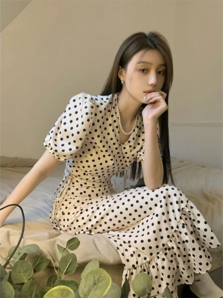 

Women's Summer Chic Polka Dot Set French Inspired Puff Sleeve Top with Mermaid Skirt