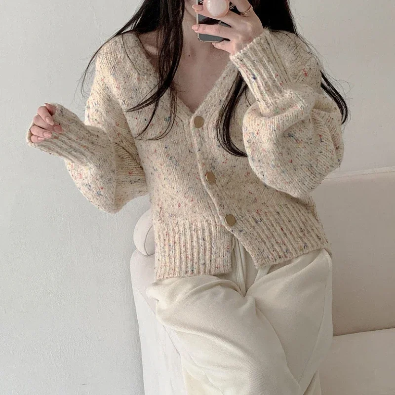 Cardigan maglione con scollo a V colorato Donna Stile preppy Autunno Inverno Ragazze Moda coreana Capispalla corto Per il tempo libero Maglieria dolce