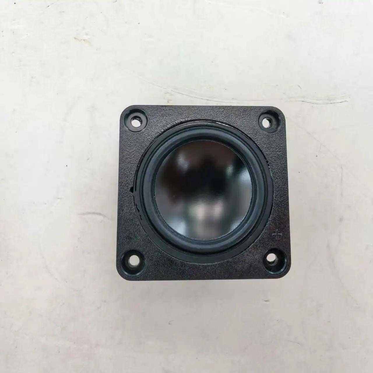 

for Harman 2-inch mid-range Bluetooth high-end audio speaker for vocals
