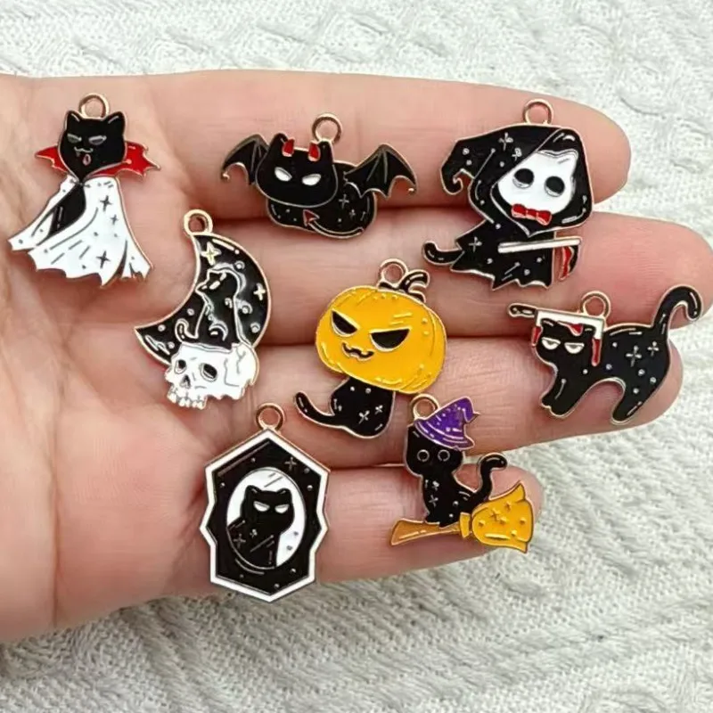 10pcs Cartoon Halloween Cute Little Black Cat Anime Alloy Pendant Anime DIY Creative Fashion Jewelry Accessories Gift