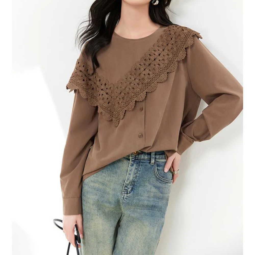 Spleißendes Hemd für Damen im Frühling und Herbst 2022, neues lockeres Design, Sinn für Mode, ausländischer Look, dünnes junges Langarm-Top