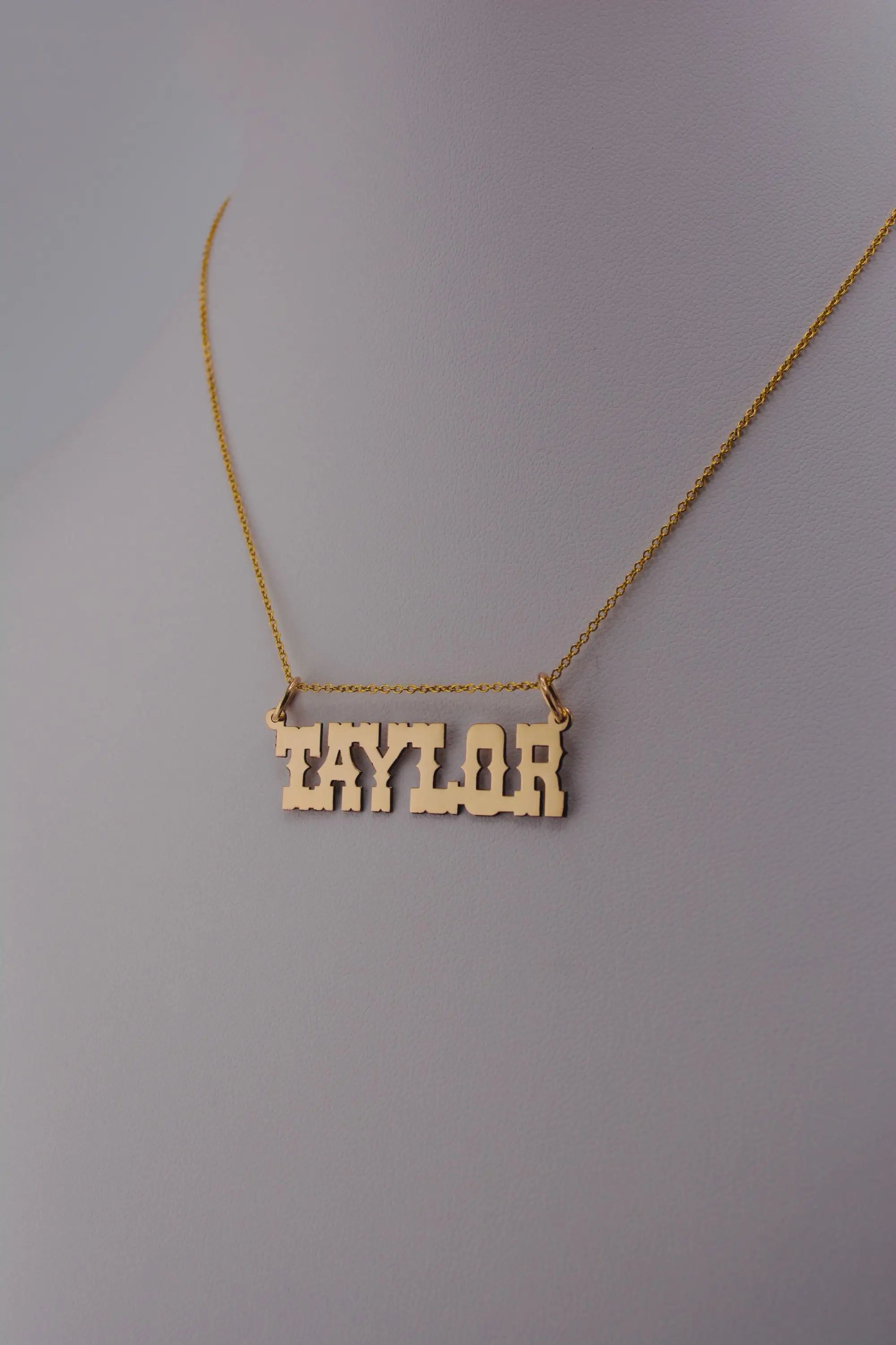 

Custom Gold Western Nameplate Pendant, Personalized 18K Gold-plated Cowboy Nameplate Pendant for Her or Him Gift