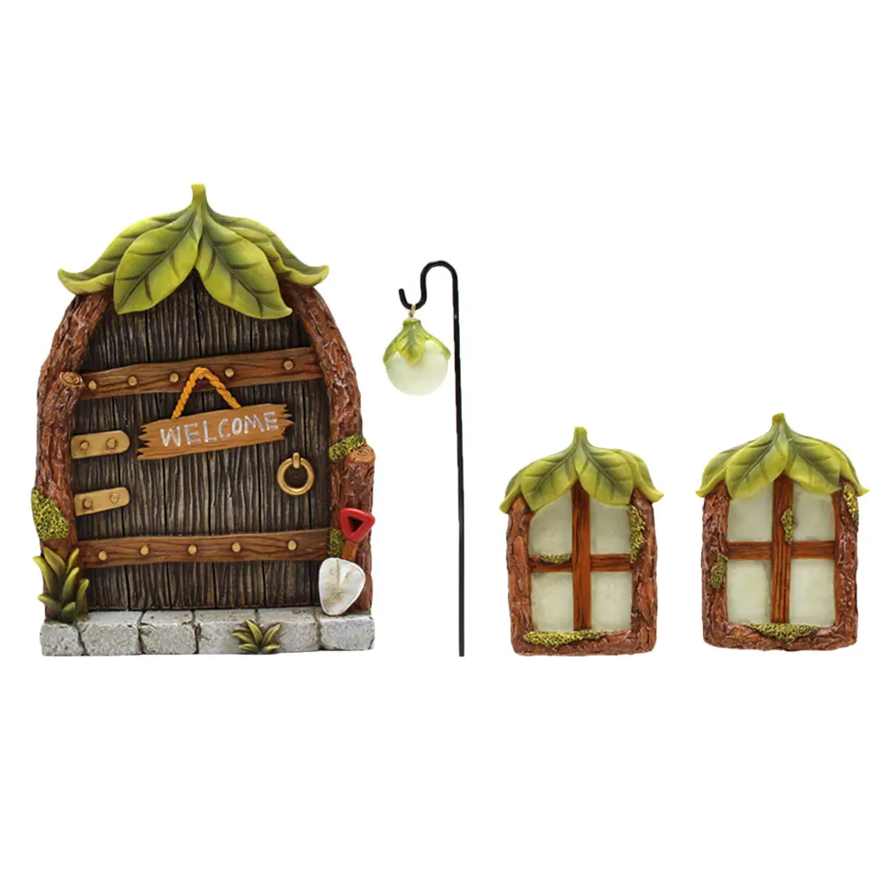 

Resin Luminescent Tree Hanging Garden Ornaments Durable Door Miniature Sculpture Christmas Decorations Small Resin