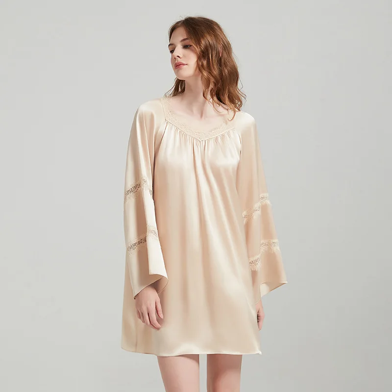 

Heavy Silk Pajamas Lace Stitching Pleated Nightdress Home Wear Leisure Women