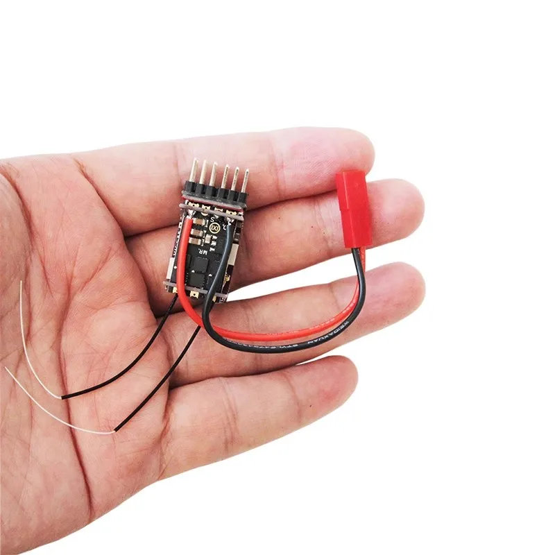 

FR7018T Receiver 7CH Double Antenna F3P ESC 3S Brushless 20A High As 1,000 To 1,500 M for FUTABA Frsky D8 Remote Control