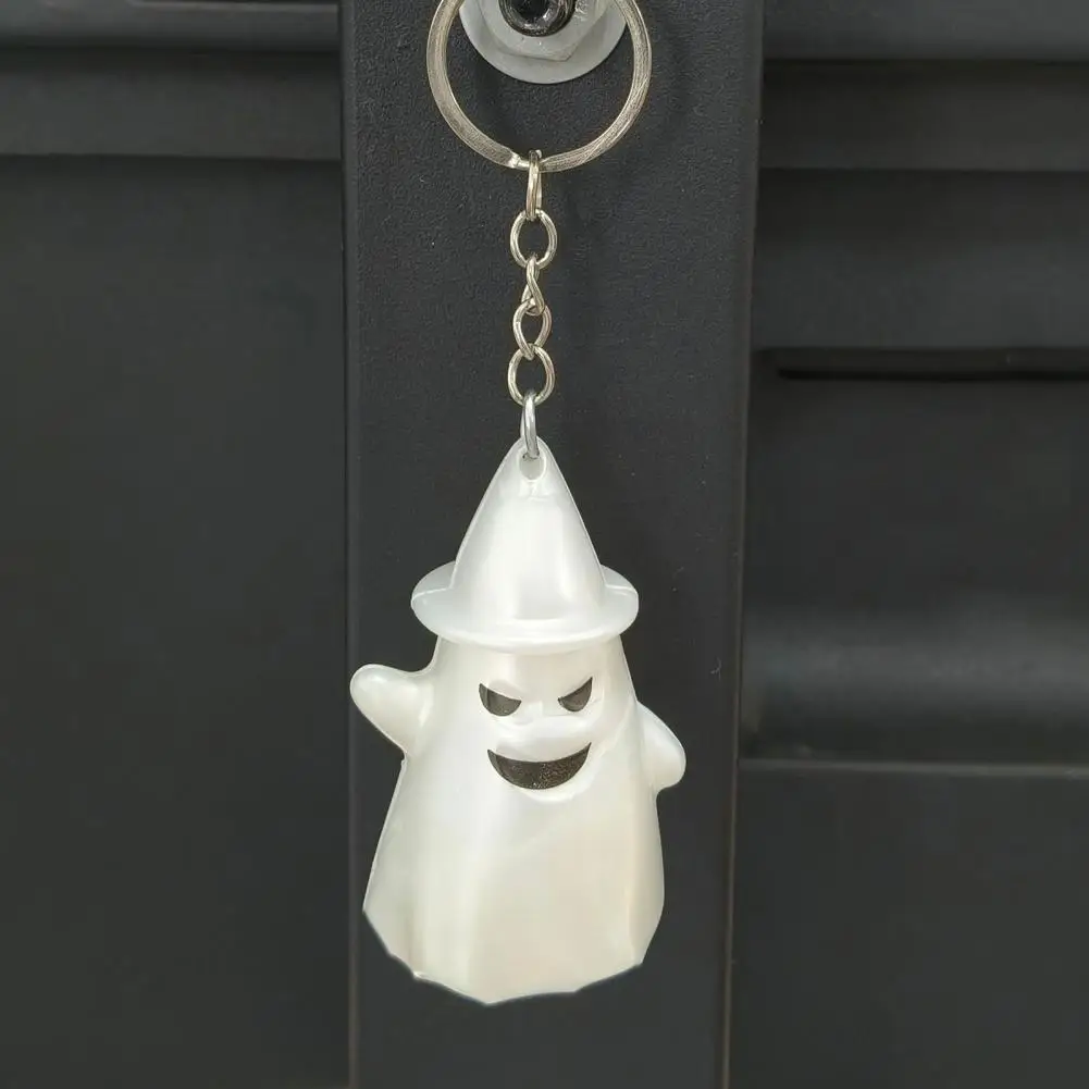 

Colorful Led Keychain Spooky Halloween Ghost Keychain with Colorful Glowing Light Pendant Unique for Halloween for Bags