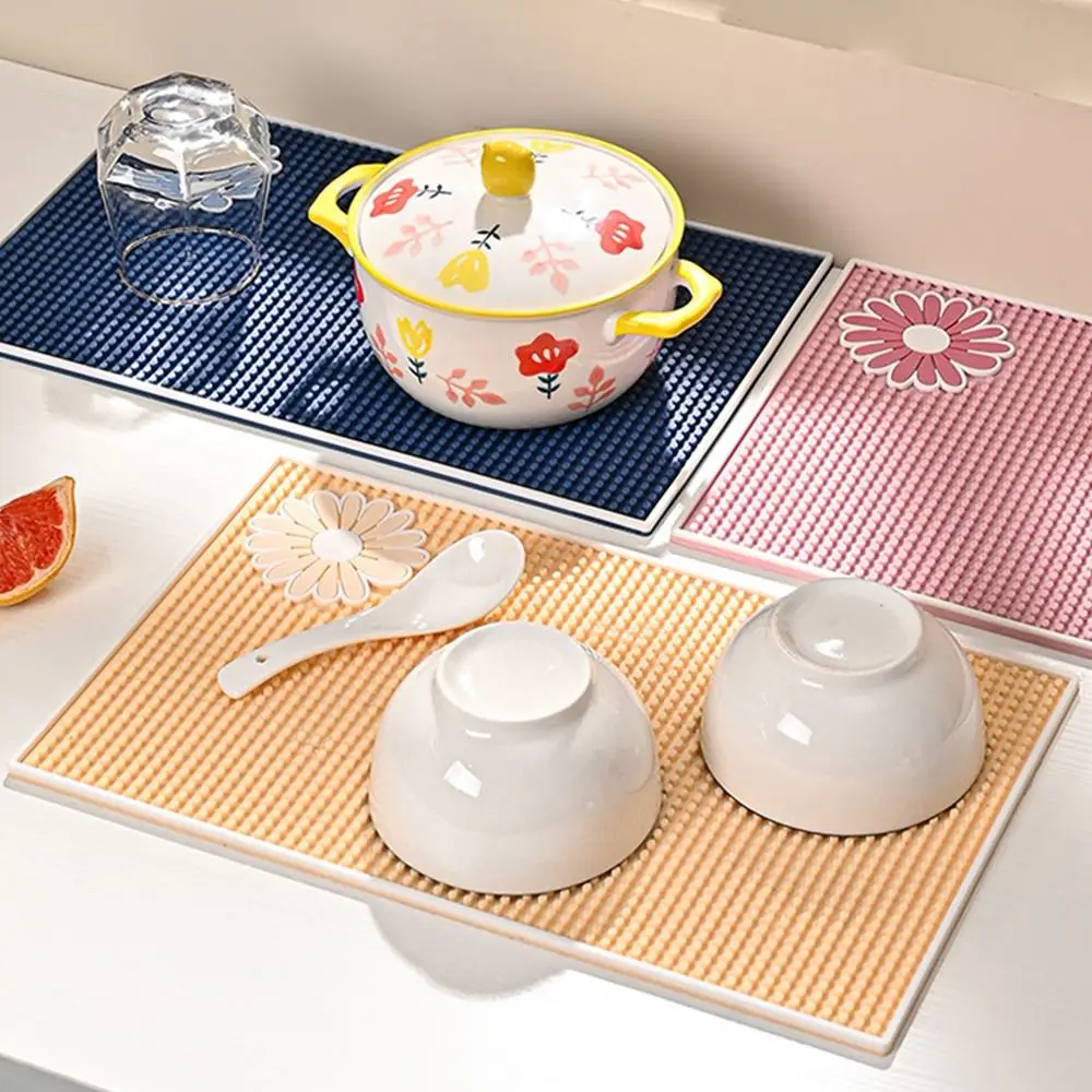Gifts Quick-drying Kitchen Drain Mat Non-slip Durable and Stylish Coffee Drain Mats Foldable Soft Silicone Bar Mat