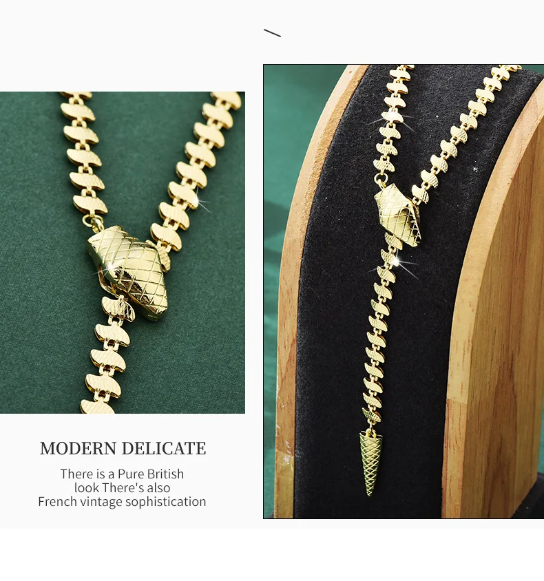 

New high-end red carpet necklace, a cold and stern style necklace, serpentine collarbone chain