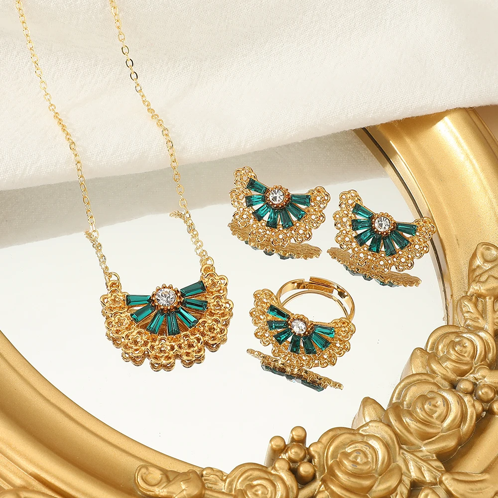 Golden Stainless steel necklace + earrings + ring Set for Women\'s Jewelry sector geometric Emerald Pendant Fashion Gift