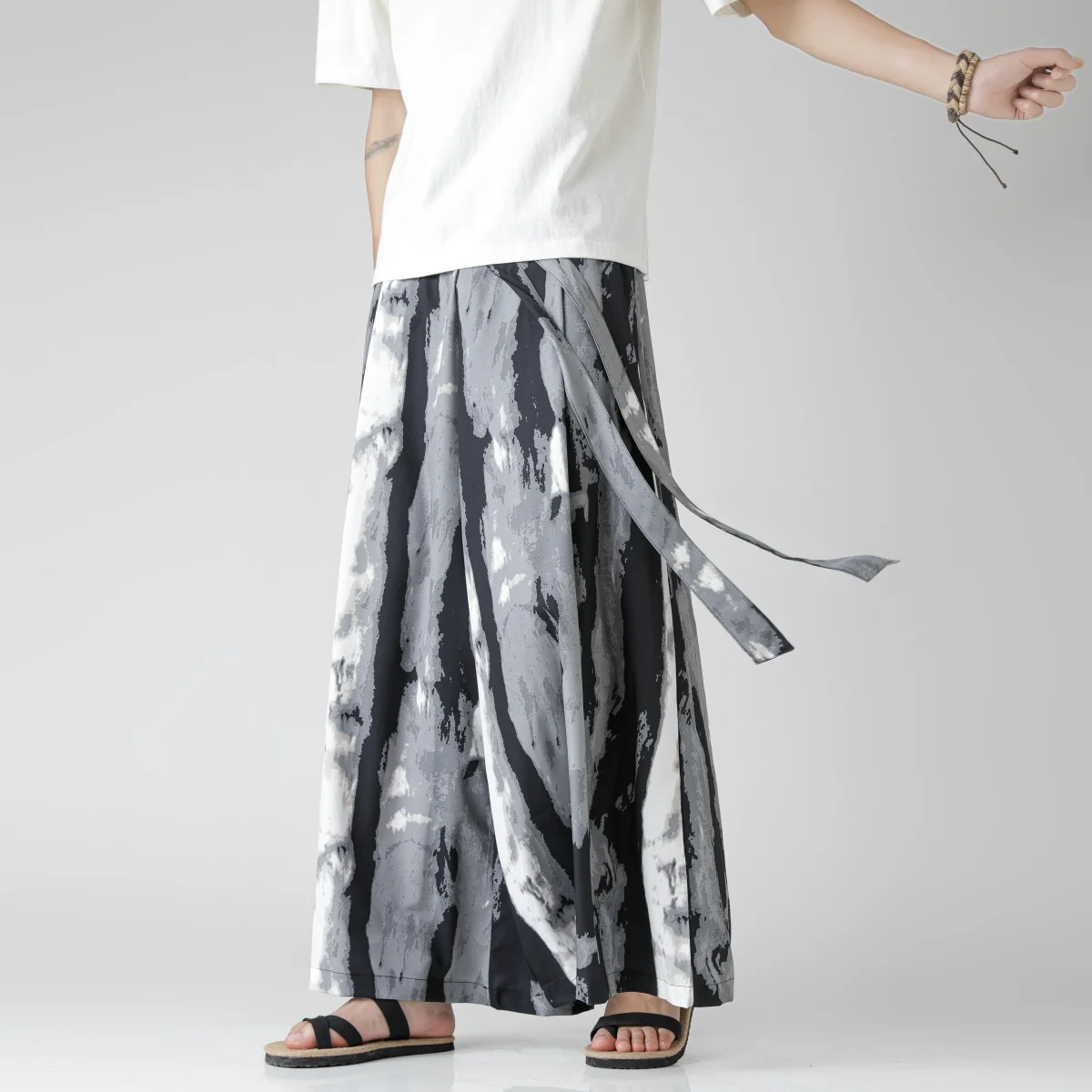 

Men's Traditional and Cultural Wear Ice Silk Wide Leg Pants 2026 Chinese Style Ink Print Roupa Para Homem Taichi Man Sweatpants