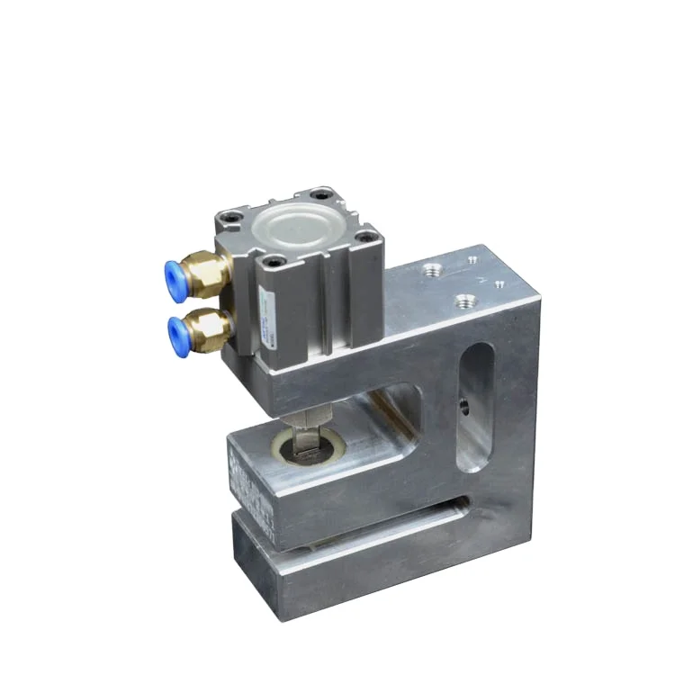 Custom ized V-tea.r Notch Pneuma.tic Hole Pu ncher for Ba.g Ma.king Ma.ch ine