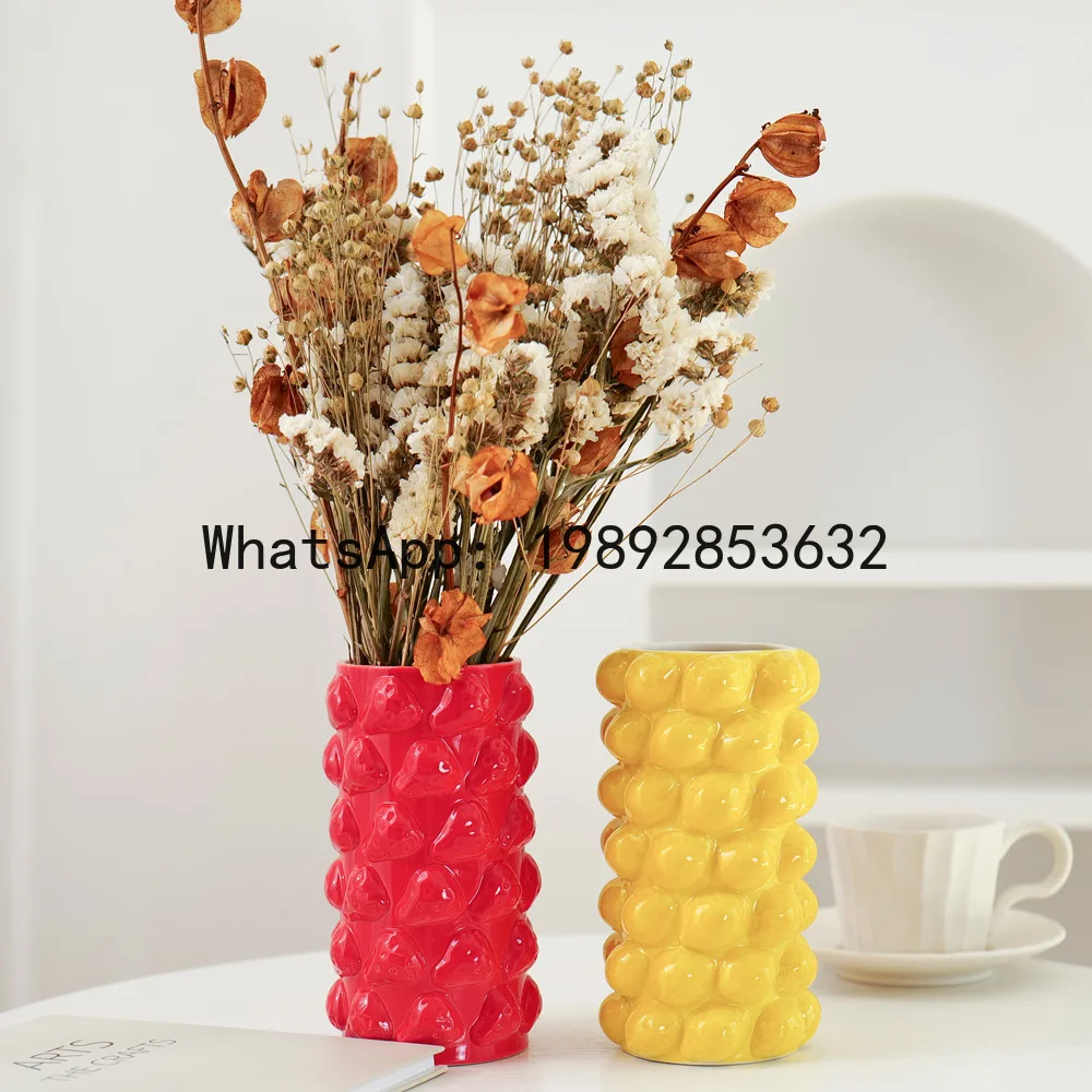 

Ceramic Vase Creative Cartoon Fruit Lemon Strawberry Relief Vase Lovely Ceramic Ornament Floral Arrangement Accessories