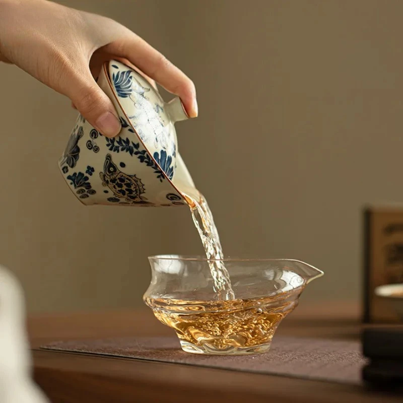 170ml Blue And White Fish Algae Pattern Gaiwan Retro Tea Tureen Tea Bowl With Lid Kit Maker Cover Bowl Services Craft